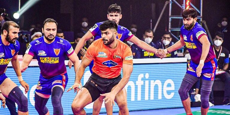 Pro Kabaddi | Dabang Delhi register sixth win, Naveen injured again